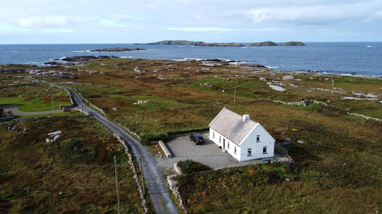 Lands End Cottage - Connemara Aughrus More Eksteriør billede
